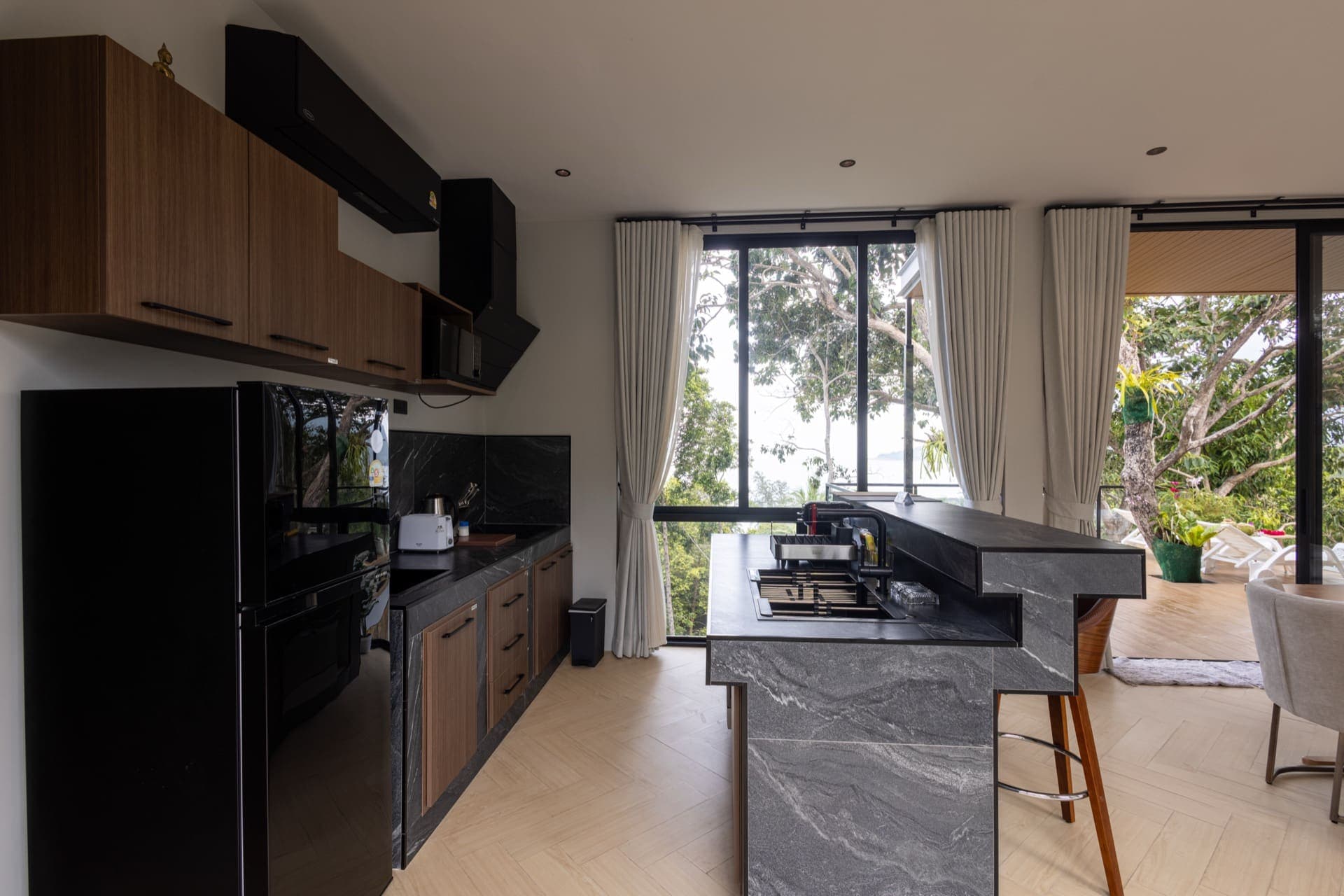 Escape Villa 18