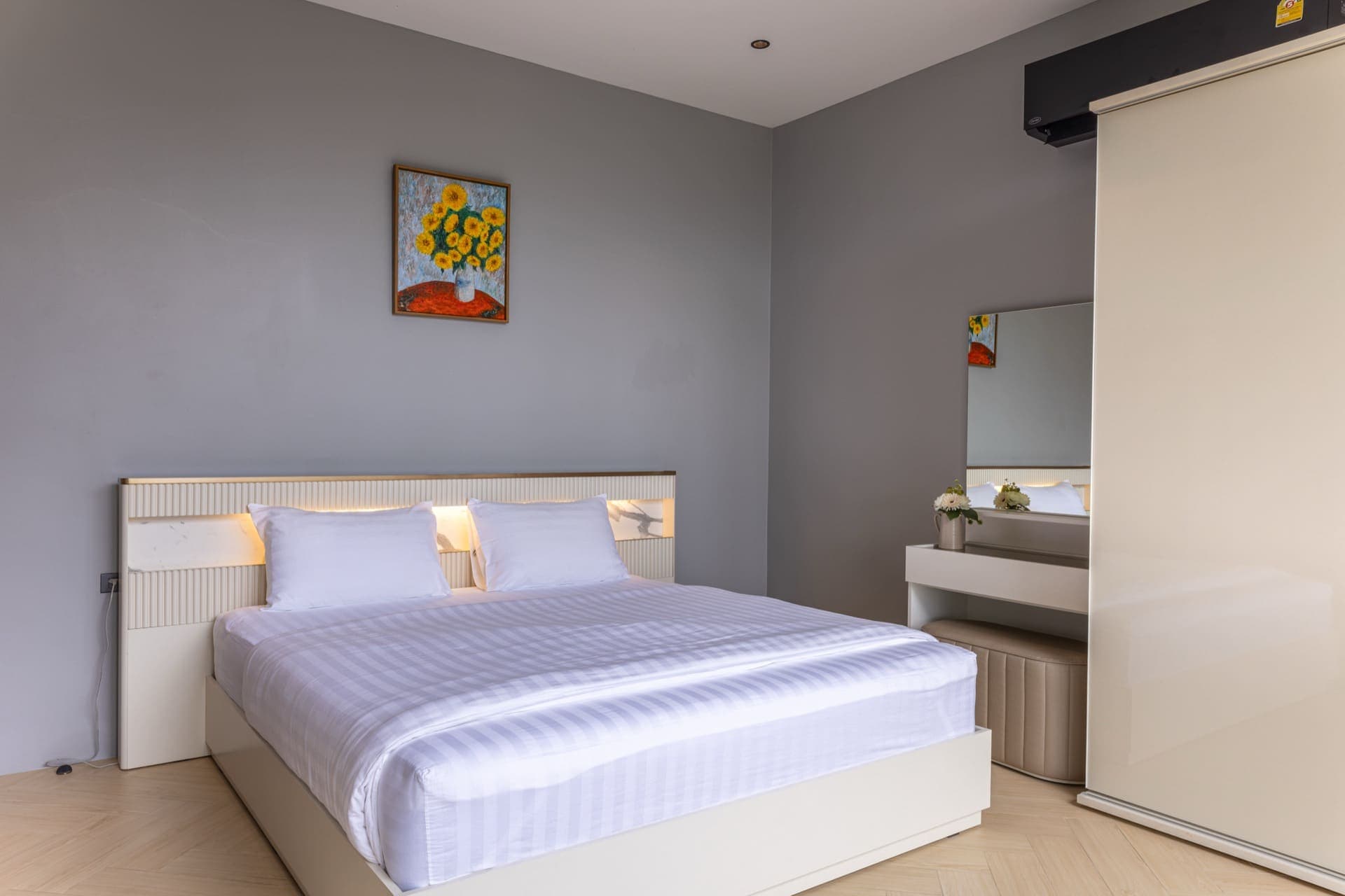 Escape Villa 22